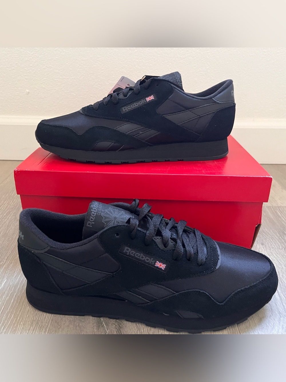 Reebok Men's Black Low-Top Sneakers